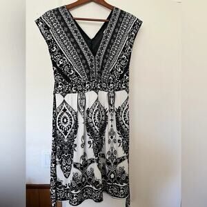 Yvos nylon blend knee length dress, size 6